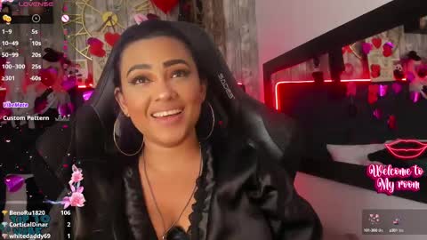 Snapshot of nekomisaki chatting on 02.22.25 Miah online show from 02.22.25