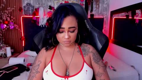 Snapshot of nekomisaki chatting on 02.25.25 Miah online show from 02.25.25