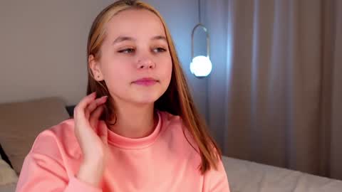 Lana online show from 12.14.24