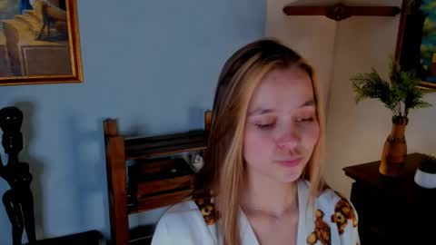 Lana online show from 02.17.25