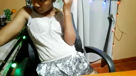 nelia_84 online show from 06.07.26
