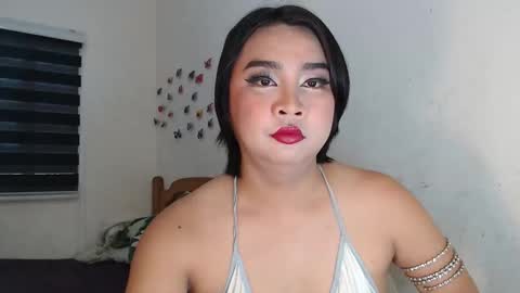 nellathegoodcummer online show from 10.27.25