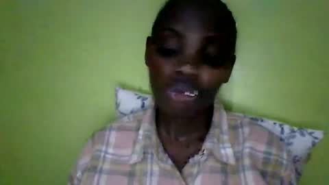 Snapshot of nelly_ebony5 chatting on 06.21.26 nelly_ebony5 online show from 06.21.26
