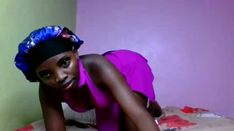 Snapshot of nelly_ebony5 chatting on 06.30.26 nelly_ebony5 online show from 06.30.26