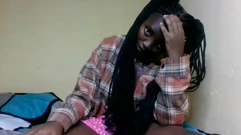 Snapshot of nelly_ebony5 chatting on 07.17.26 nelly_ebony5 online show from 07.17.26