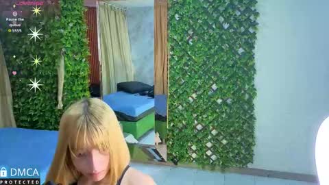 Salome Nena cupcake online show from 01.17.26