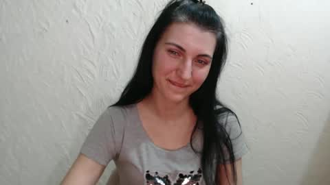 Nensy online show from 03.08.25