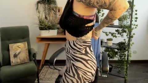 Neo Geisha online show from 03.05.26