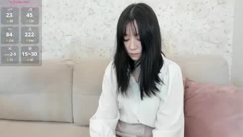 Snapshot of neonkoi chatting on 06.11.26 Luna online show from 06.11.26
