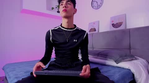  NeoRaptis  jhonatan  online show from 12.20.24