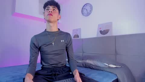  NeoRaptis  jhonatan  online show from 12.26.24