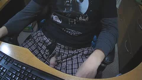 Snapshot of neotee3 chatting on 11.24.25 Neotee online show from 11.24.25