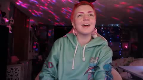 Snapshot of nerdy_squirty chatting on 03.10.25 NerdySquirty online show from 03.10.25