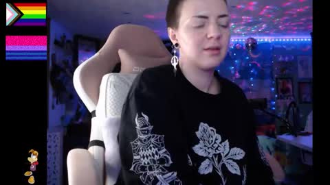 Snapshot of nerdy_squirty chatting on 11.14.25 NerdySquirty online show from 11.14.25