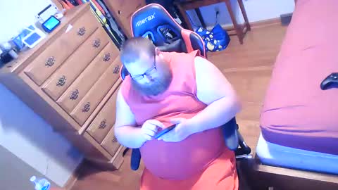 Snapshot of nerdychub4fun chatting on 01.05.25 nerdychub4fun online show from 01.05.25