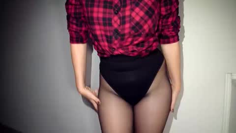 Crystal New online show from 12.04.25