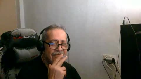 Snapshot of neron401 chatting on 05.07.26 neron401 online show from 05.07.26