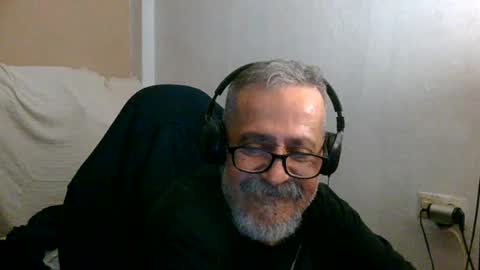 Snapshot of neron401 chatting on 06.17.26 neron401 online show from 06.17.26