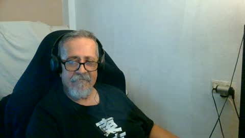 Snapshot of neron401 chatting on 06.21.26 neron401 online show from 06.21.26