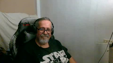 Snapshot of neron401 chatting on 06.29.26 neron401 online show from 06.29.26