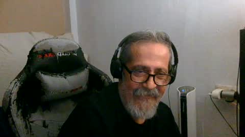 Snapshot of neron401 chatting on 07.24.26 neron401 online show from 07.24.26