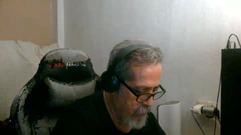 Snapshot of neron401 chatting on 07.30.26 neron401 online show from 07.30.26