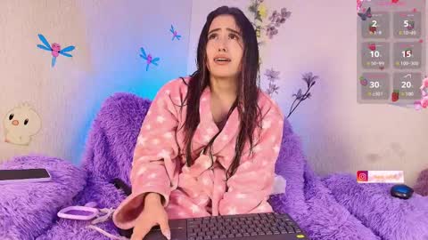          online show from 03.08.25