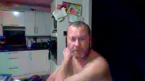 Snapshot of nesuk chatting on 05.22.26 nesuk online show from 05.22.26
