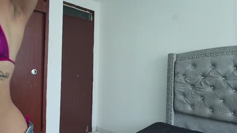 nesuko_kamado online show from 03.04.25