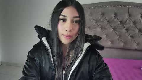 nesuko_kamado online show from 10.06.25