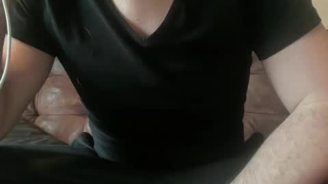 Neu242Gierig online show from 10.30.25