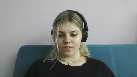 Snapshot of never_enoughh chatting on 06.30.26 never_enoughh online show from 06.30.26
