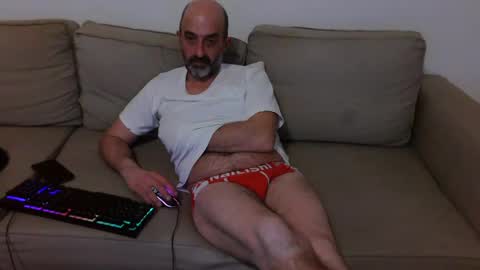 Snapshot of new_simi_74 chatting on 02.10.25 simi online show from 02.10.25