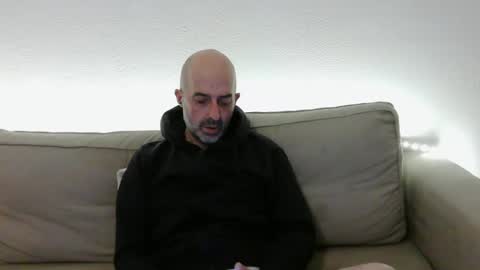 Snapshot of new_simi_74 chatting on 02.16.25 simi online show from 02.16.25