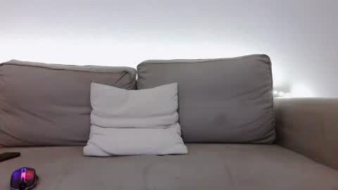 Snapshot of new_simi_74 chatting on 03.02.25 simi online show from 03.02.25