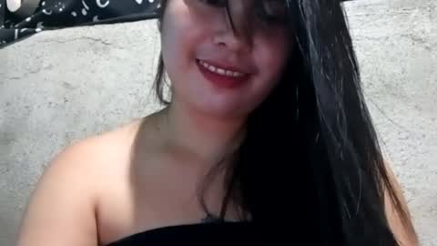 Snapshot of newgirlxhottyyy chatting on 06.21.26 newgirlxhottyyy online show from 06.21.26