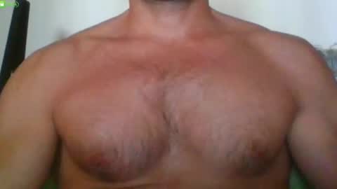 Snapshot of newtyguy90 chatting on 06.23.26 newtyguy90 online show from 06.23.26