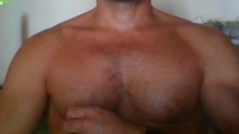 Snapshot of newtyguy90 chatting on 07.12.26 newtyguy90 online show from 07.12.26