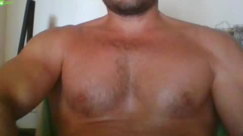 Snapshot of newtyguy90 chatting on 07.16.26 newtyguy90 online show from 07.16.26