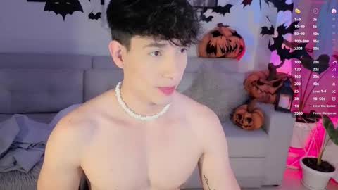 Snapshot of neythan__blaze chatting on 11.01.25 online show from 11.01.25