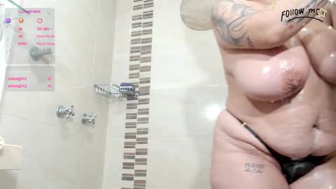 Snapshot of neytiri_moon chatting on 01.11.26 Sandra online show from 01.11.26