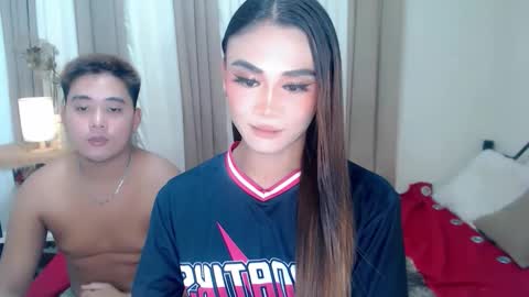 Snapshot of nhicolehollywood chatting on 10.23.25 hottie nicole online show from 10.23.25