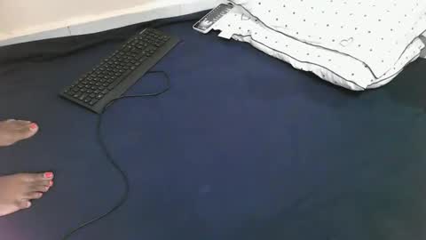 nia_0 online show from 04.04.26