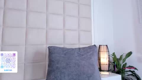 Nia online show from 09.16.25