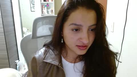 Snapshot of nia_cop chatting on 12.15.25 Dani online show from 12.15.25