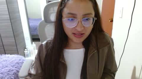 Snapshot of nia_cop chatting on 02.05.26 Dani online show from 02.05.26