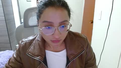 Snapshot of nia_cop chatting on 02.11.26 Dani online show from 02.11.26