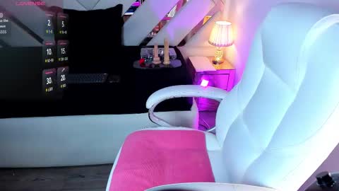 Nia online show from 02.26.26