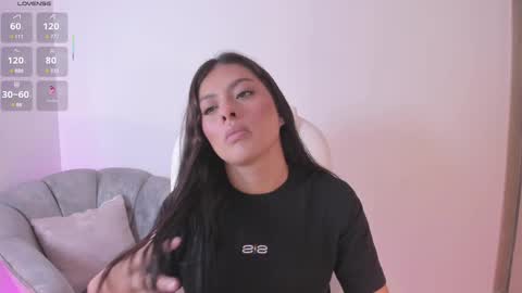 Nia online show from 02.17.25