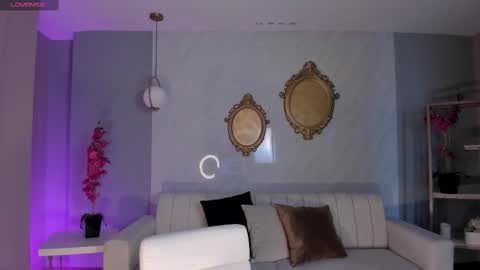 SQUIRTER DOLL    online show from 03.03.25